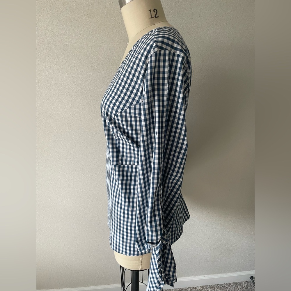 J. Crew Blue Gingham Women's Top - Picture 5 of 8
